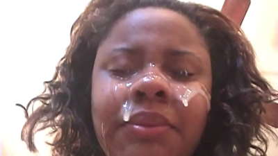 ਕਾਲੇ ਬ੍ਰਾਜ਼ੀਲੀ ਕੁੜੀ ਨੂੰ ਇੱਕ ਵੱਡੇ ਡਿਕ ਨਾਲ ਗੁਦਾ ਸੈਕਸ ਦੇ ਬਾਅਦ ਉਸ ਦੇ ਚਿਹਰੇ 'ਤੇ ਇੱਕ ਕਮ ਪ੍ਰਾਪਤ ਕਰਦਾ ਹੈ